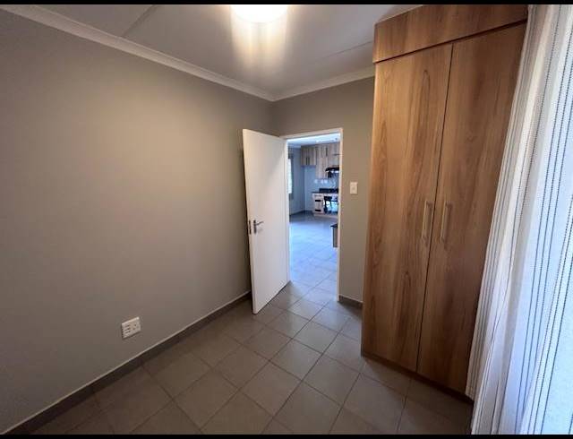 2 BEDROOM PROPERTY TO RENT IN EQUESTRIA